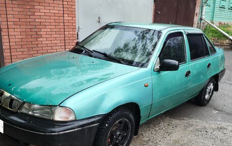 Daewoo Nexia I рестайлинг, 2001 год, 75 000 рублей, 1 фотография