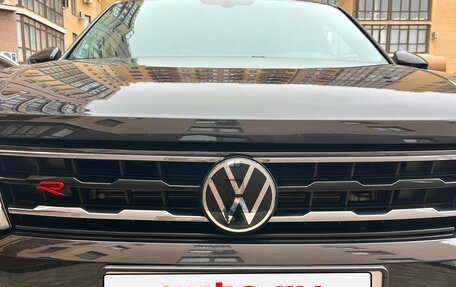 Volkswagen Tiguan II, 2021 год, 3 220 000 рублей, 3 фотография