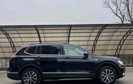 Volkswagen Tiguan II, 2021 год, 3 220 000 рублей, 13 фотография