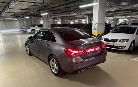 Mercedes-Benz A-Класс, 2018 год, 2 250 000 рублей, 4 фотография