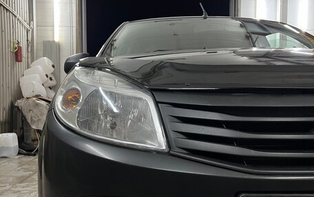 Renault Sandero I, 2011 год, 390 000 рублей, 2 фотография