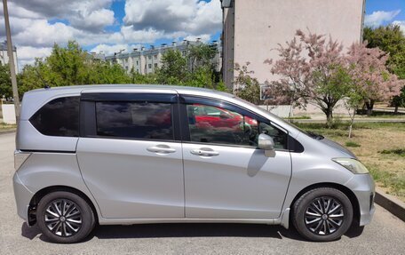 Honda Freed I, 2014 год, 1 100 000 рублей, 5 фотография