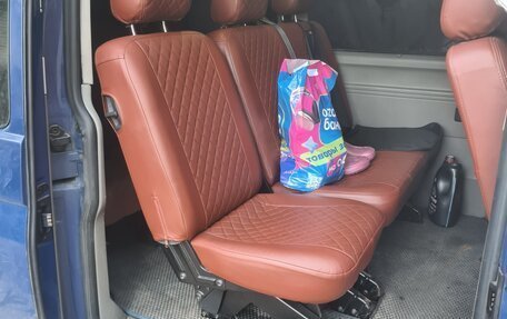 Volkswagen Caravelle T5, 2011 год, 1 300 000 рублей, 8 фотография