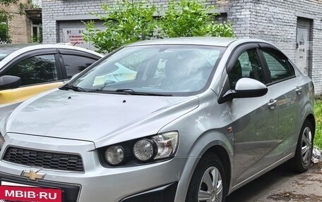 Chevrolet Aveo III, 2013 год, 800 000 рублей, 7 фотография