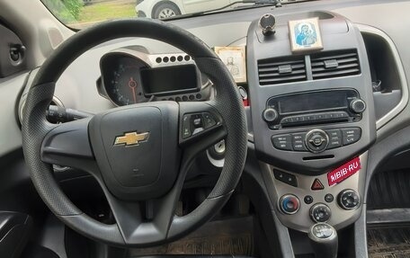 Chevrolet Aveo III, 2013 год, 800 000 рублей, 6 фотография