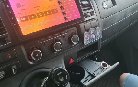 Volkswagen Caravelle T5, 2011 год, 1 300 000 рублей, 19 фотография
