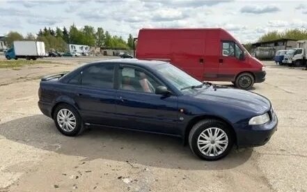 Audi A4, 1995 год, 270 000 рублей, 2 фотография