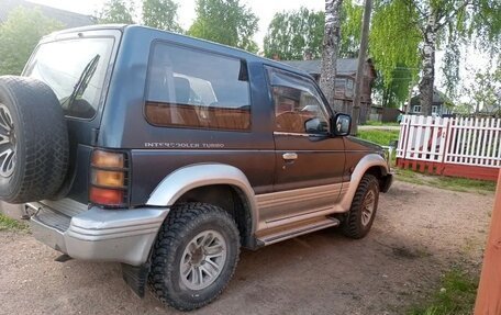 Mitsubishi Pajero III рестайлинг, 1992 год, 450 000 рублей, 2 фотография