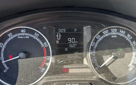 Skoda Rapid I, 2019 год, 890 000 рублей, 8 фотография