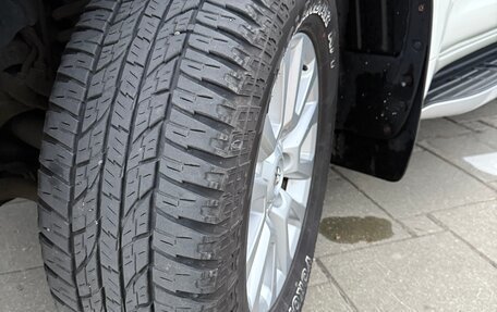 Toyota Land Cruiser Prado 150 рестайлинг 2, 2014 год, 3 150 000 рублей, 4 фотография