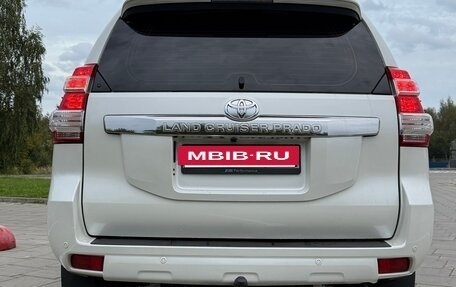 Toyota Land Cruiser Prado 150 рестайлинг 2, 2014 год, 3 150 000 рублей, 8 фотография