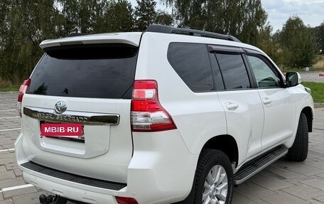 Toyota Land Cruiser Prado 150 рестайлинг 2, 2014 год, 3 150 000 рублей, 7 фотография