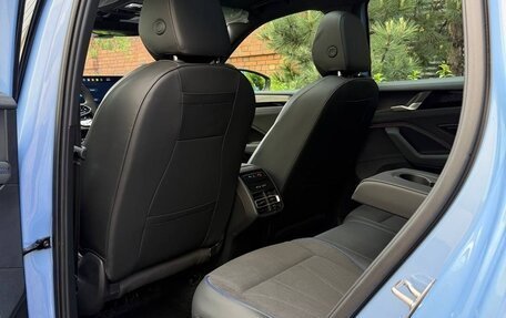 Volkswagen Tiguan, 2025 год, 4 900 000 рублей, 19 фотография