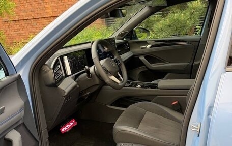 Volkswagen Tiguan, 2025 год, 4 900 000 рублей, 10 фотография