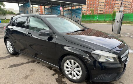 Mercedes-Benz A-Класс, 2013 год, 1 фотография