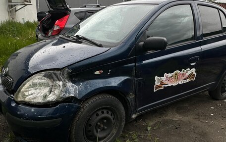 Toyota Yaris I рестайлинг, 2003 год, 200 000 рублей, 9 фотография