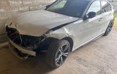 BMW 3 серия, 2019 год, 2 000 000 рублей, 3 фотография