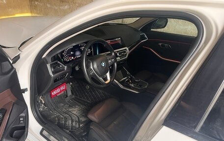 BMW 3 серия, 2019 год, 2 000 000 рублей, 7 фотография
