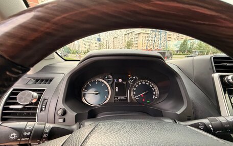 Toyota Land Cruiser Prado 150 рестайлинг 2, 2019 год, 5 100 000 рублей, 10 фотография