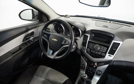 Chevrolet Cruze II, 2012 год, 849 000 рублей, 9 фотография