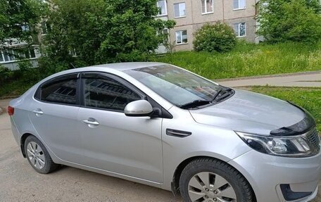 KIA Rio III рестайлинг, 2013 год, 900 000 рублей, 3 фотография