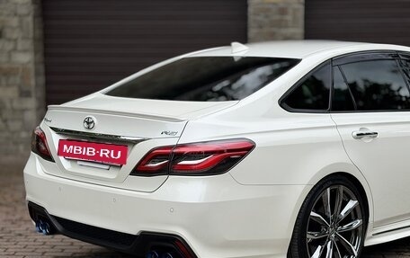 Toyota Crown, 2018 год, 3 650 000 рублей, 14 фотография