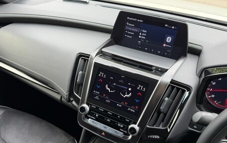 Toyota Crown, 2018 год, 3 650 000 рублей, 39 фотография