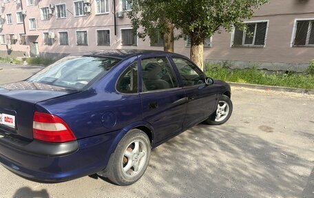 Opel Vectra B рестайлинг, 1997 год, 299 999 рублей, 4 фотография