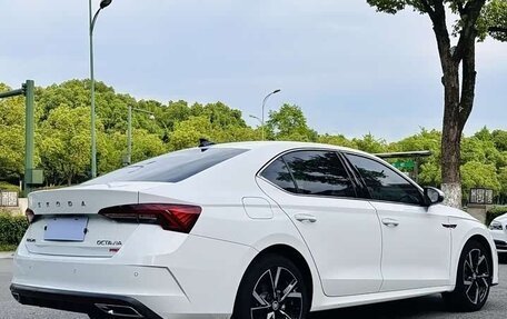 Skoda Octavia IV, 2022 год, 2 190 200 рублей, 4 фотография
