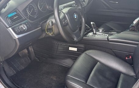 BMW 5 серия, 2012 год, 2 000 000 рублей, 12 фотография
