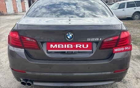 BMW 5 серия, 2012 год, 2 000 000 рублей, 15 фотография