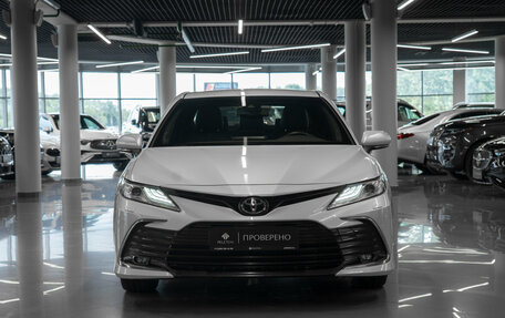 Toyota Camry, 2021 год, 3 500 000 рублей, 3 фотография