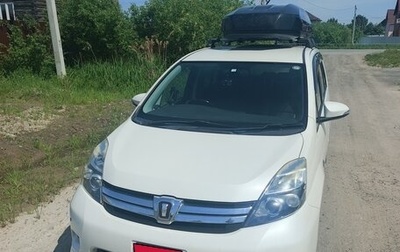 Toyota ISis I, 2014 год, 1 450 000 рублей, 1 фотография