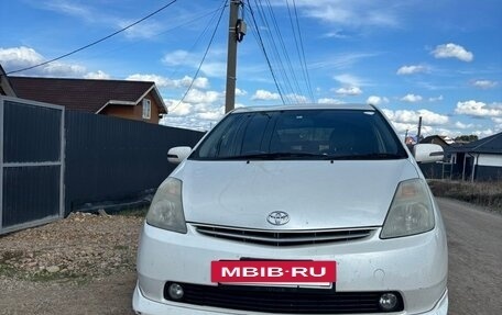 Toyota Prius, 2008 год, 800 000 рублей, 3 фотография