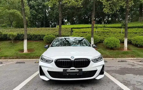 BMW 1 серия, 2022 год, 2 170 000 рублей, 2 фотография