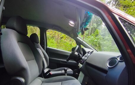 Mitsubishi Colt VI рестайлинг, 2005 год, 600 000 рублей, 10 фотография