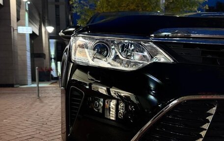 Toyota Camry, 2017 год, 1 690 000 рублей, 8 фотография
