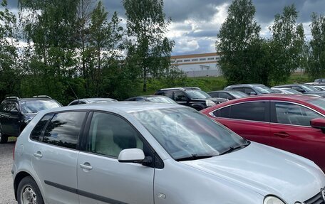 Volkswagen Polo IV рестайлинг, 2002 год, 250 000 рублей, 1 фотография