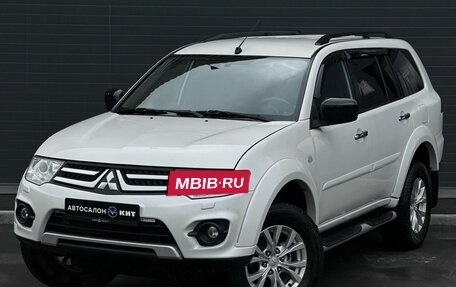 Mitsubishi Pajero Sport II рестайлинг, 2014 год, 1 949 000 рублей, 1 фотография