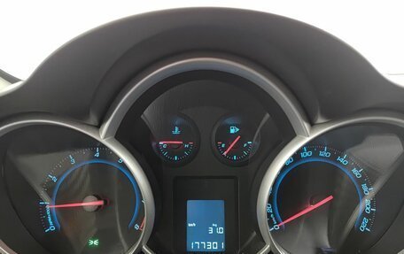 Chevrolet Cruze II, 2011 год, 590 000 рублей, 16 фотография