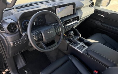 Toyota Land Cruiser Prado, 2025 год, 12 990 000 рублей, 14 фотография