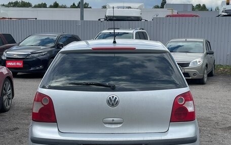 Volkswagen Polo IV рестайлинг, 2002 год, 250 000 рублей, 4 фотография