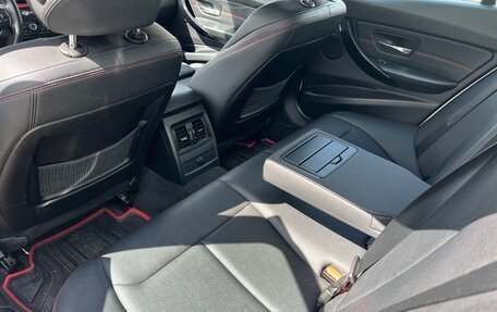 BMW 3 серия, 2013 год, 1 490 000 рублей, 13 фотография