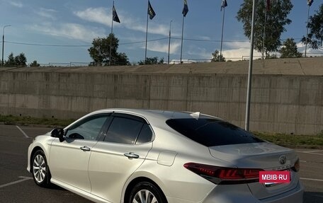 Toyota Camry, 2021 год, 2 990 000 рублей, 8 фотография