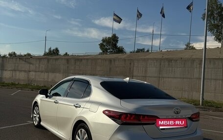 Toyota Camry, 2021 год, 2 990 000 рублей, 7 фотография