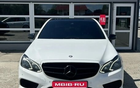 Mercedes-Benz E-Класс, 2014 год, 2 250 000 рублей, 3 фотография