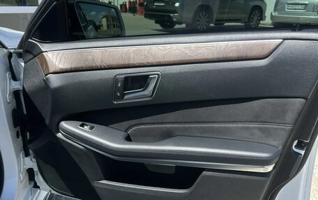 Mercedes-Benz E-Класс, 2014 год, 2 250 000 рублей, 19 фотография