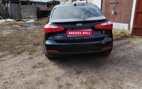 KIA Cerato III, 2013 год, 950 000 рублей, 4 фотография