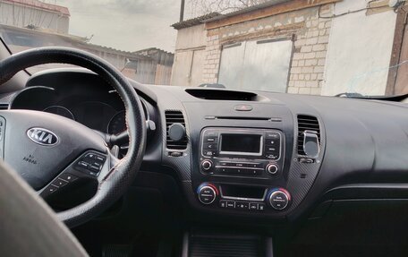 KIA Cerato III, 2013 год, 950 000 рублей, 25 фотография