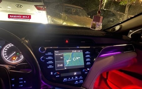 Toyota Camry, 2018 год, 2 650 000 рублей, 5 фотография